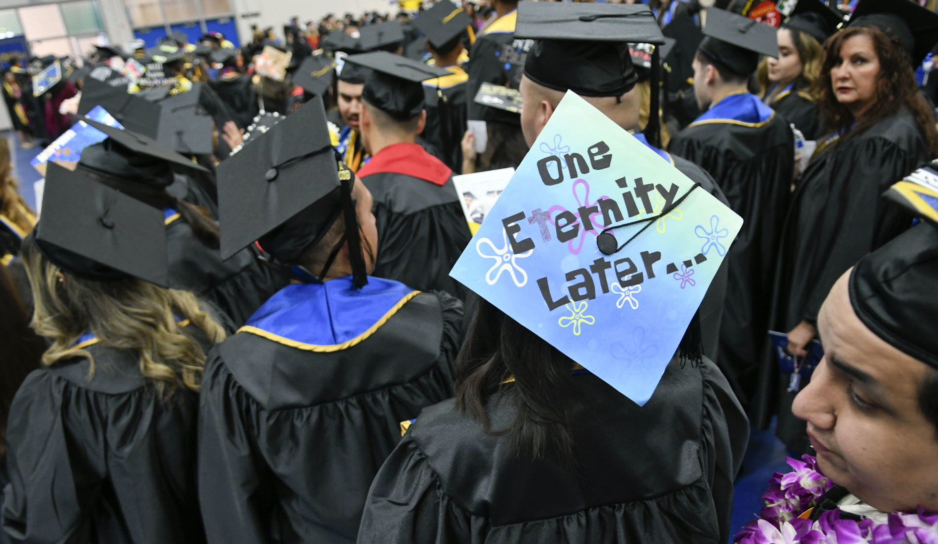 052419 Hancock grad caps 10.jpg